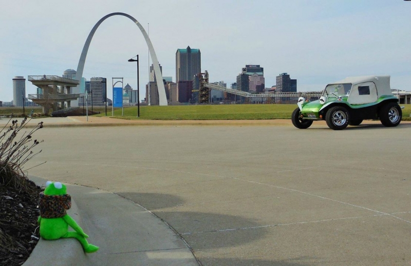 received 825617804168749