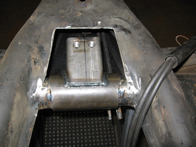 rear, center adjuster