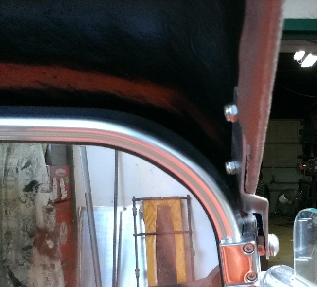 right side top pivot complete