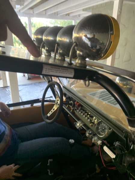 AF8CBD71-C0E5-4C7B-8DEF-A2FE40F7A781